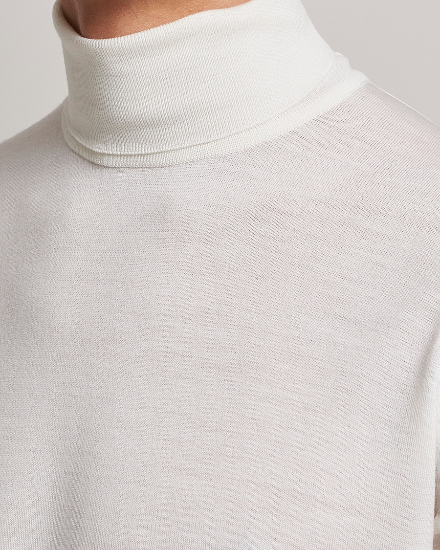 Men | Sweaters & Knitwear | John Smedley | Cherwell Extra Fine Merino Rollneck Snow White