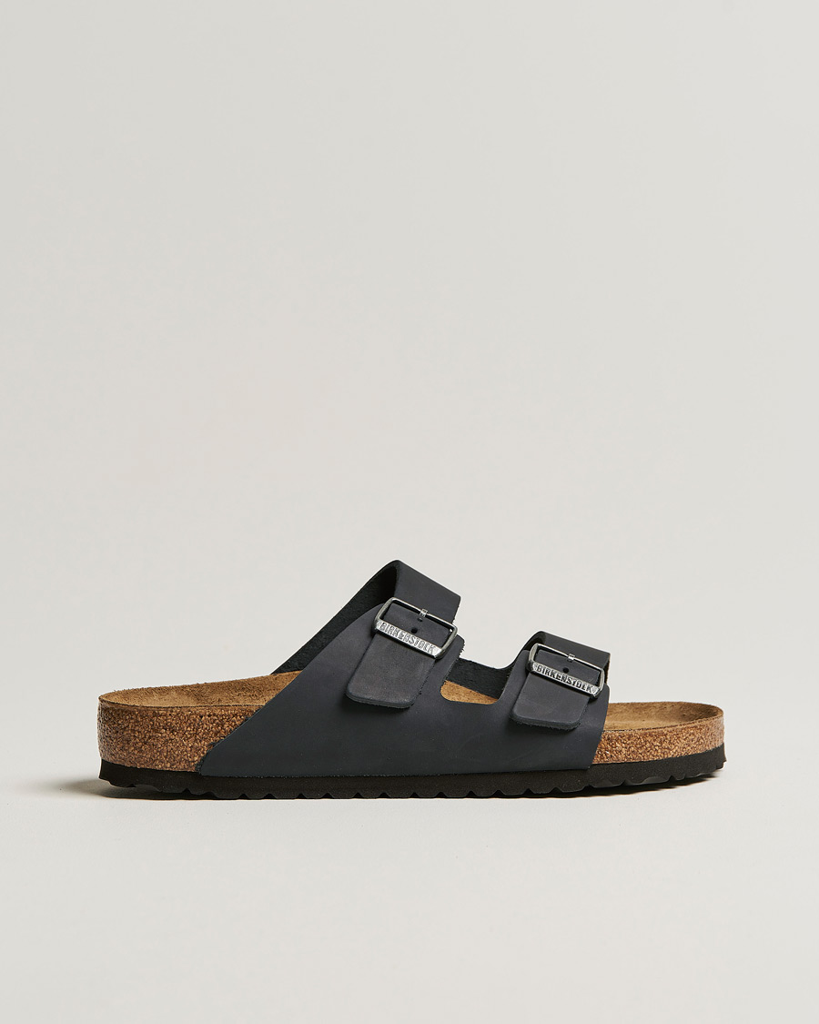 Men | Sandals & Slides | BIRKENSTOCK | Arizona Classic Footbed Black Oiled Leather