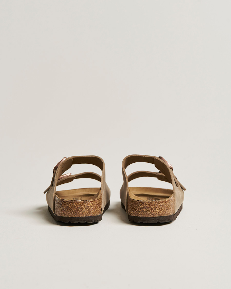 Men | Sandals & Slides | BIRKENSTOCK | Arizona Classic Footbed Tabacco Oiled Leather