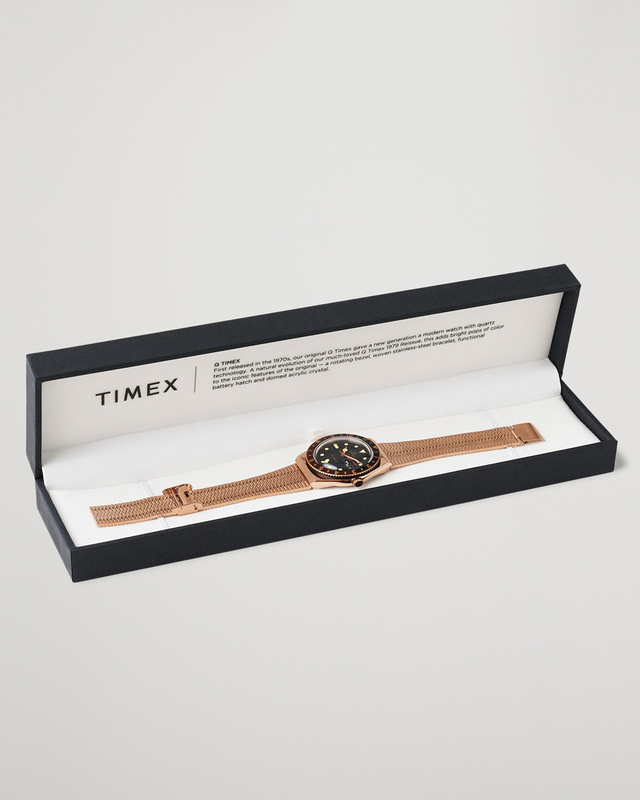 Men | Timex Q Reissue 1979 Rose Gold Tone/Black | Timex | Q Reissue 1979 Rose Gold Tone/Black