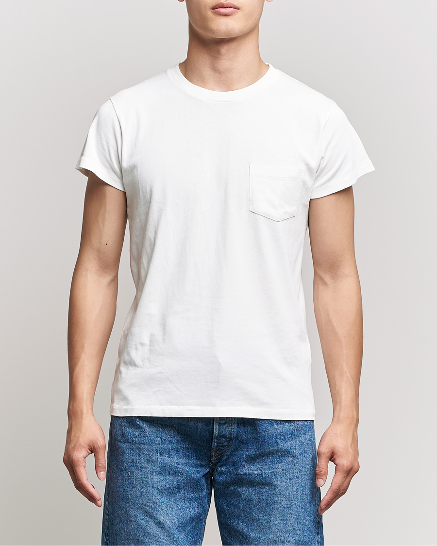 Tilståelse ebbe tidevand Hilse Levi's Vintage Clothing 1950's Men's Sportswear T-Shirt White at CareOfCarl