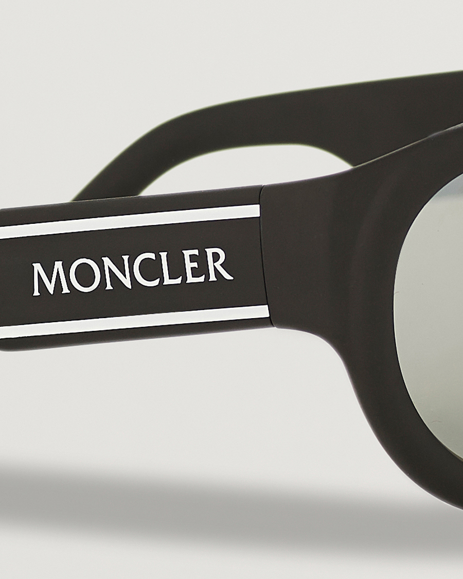Men | Moncler Lunettes ML0106 Sunglasses Matte Black | Moncler Lunettes | ML0106 Sunglasses Matte Black