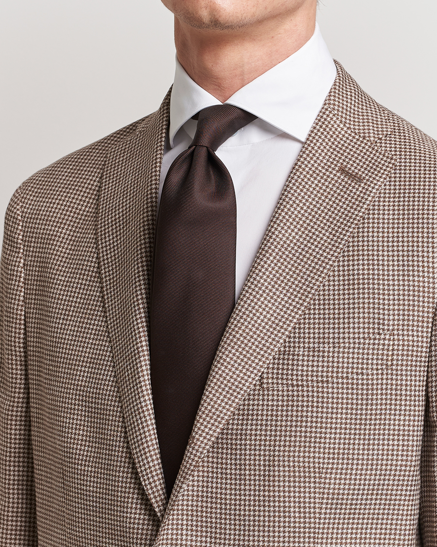 Men |  | Drake's | Handrolled Woven Silk 8 cm Tie Brown
