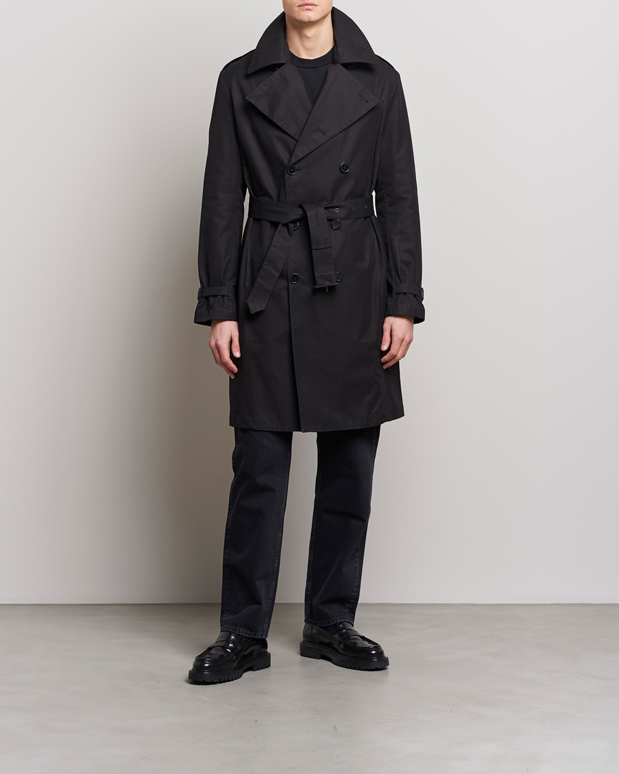 Men | Face the Rain in Style | Mackintosh | St Andrews Trench Black