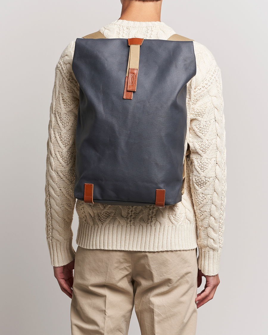 Men | Bags | Brooks England | Pickwick Cotton Canvas 26L Backpack Grey Honey