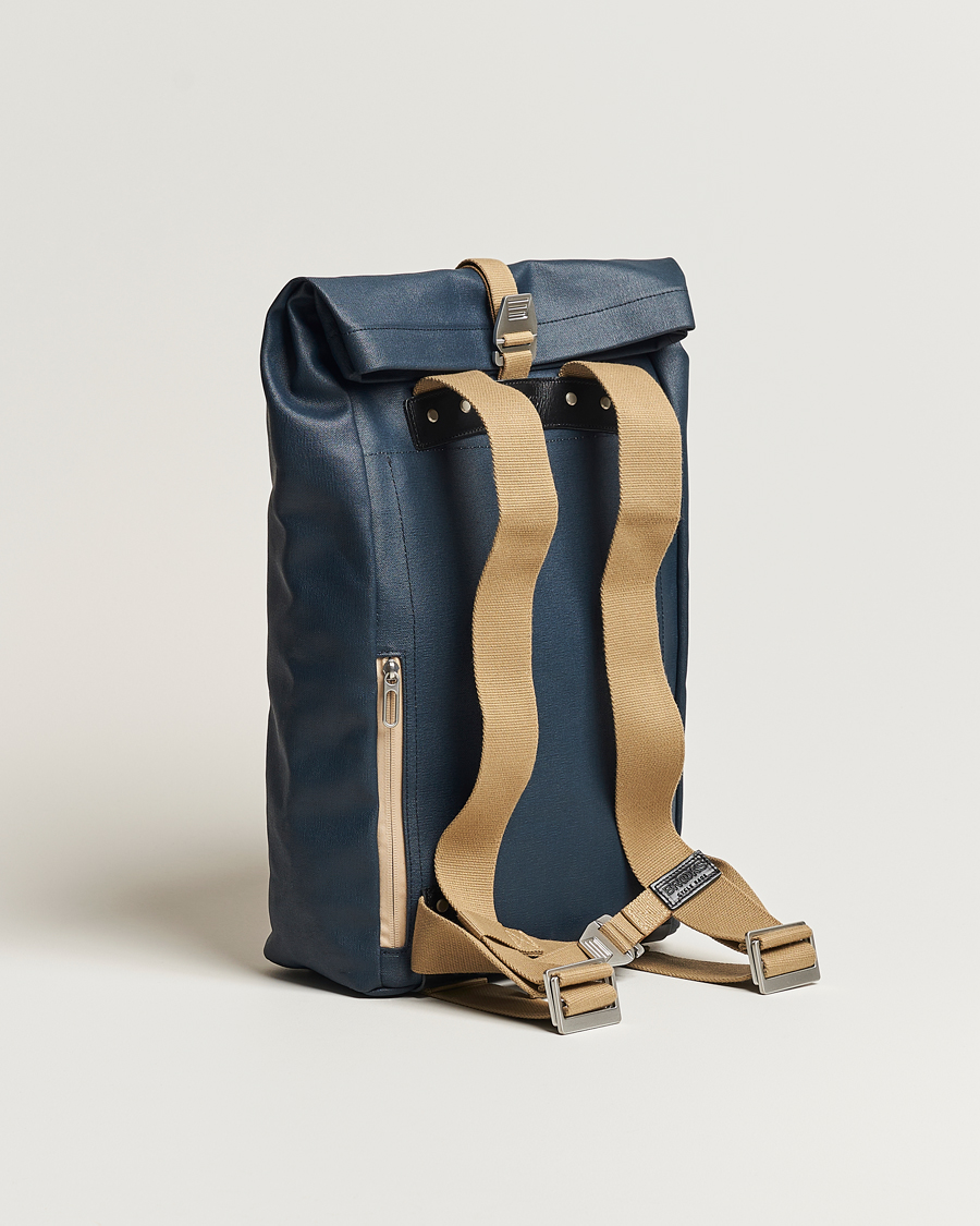 Men | Bags | Brooks England | Pickwick Cotton Canvas 26L Backpack Dark Blue/Black