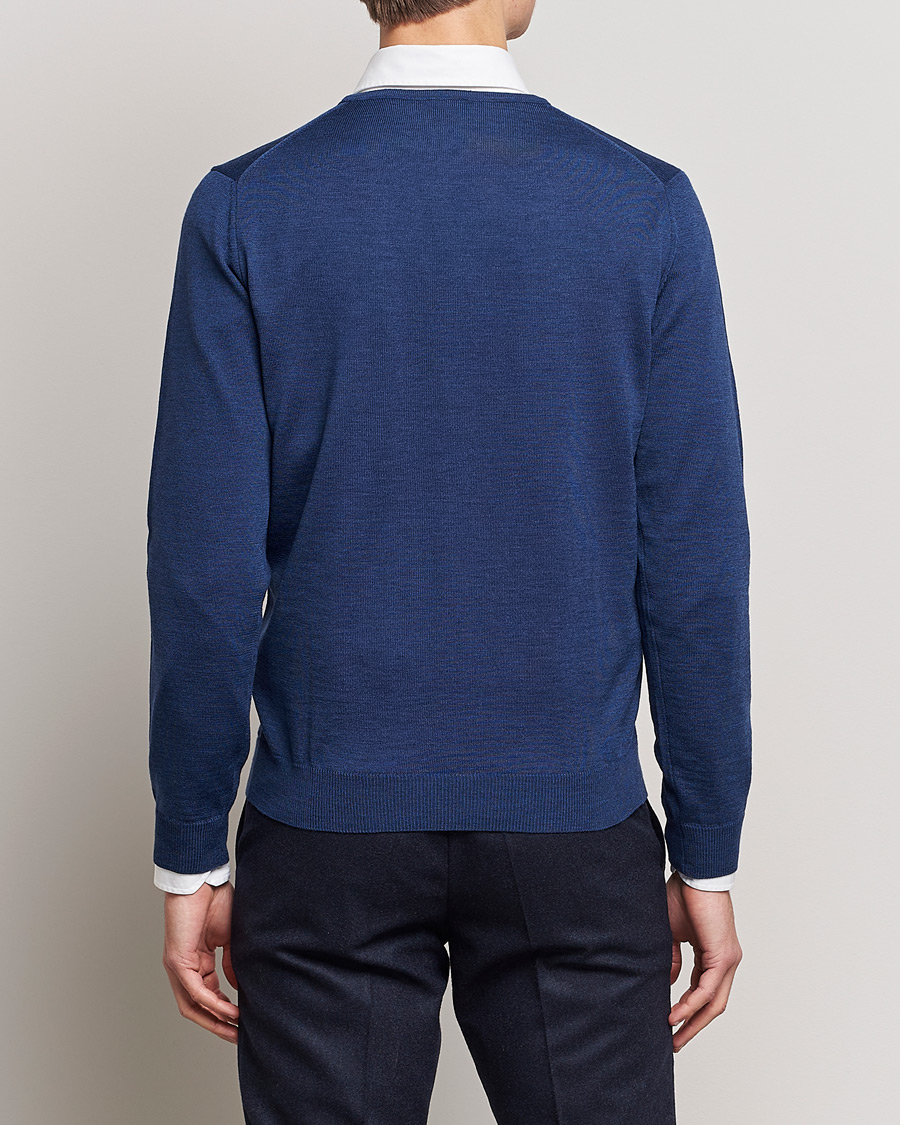 Men | Sweaters & Knitwear | Stenströms | Merino V-Neck Blue