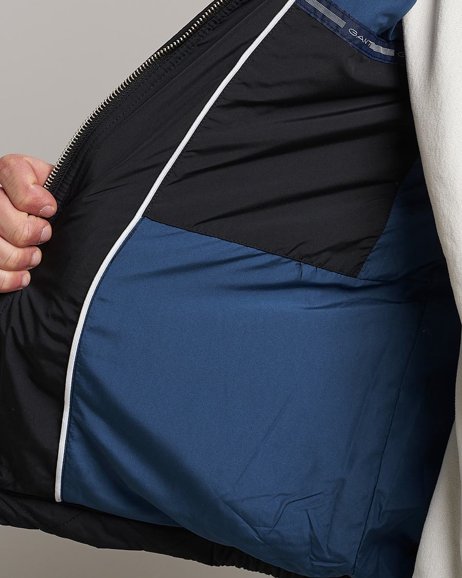 Men | Coats & Jackets | Gant | The Quilted Windcheater Black