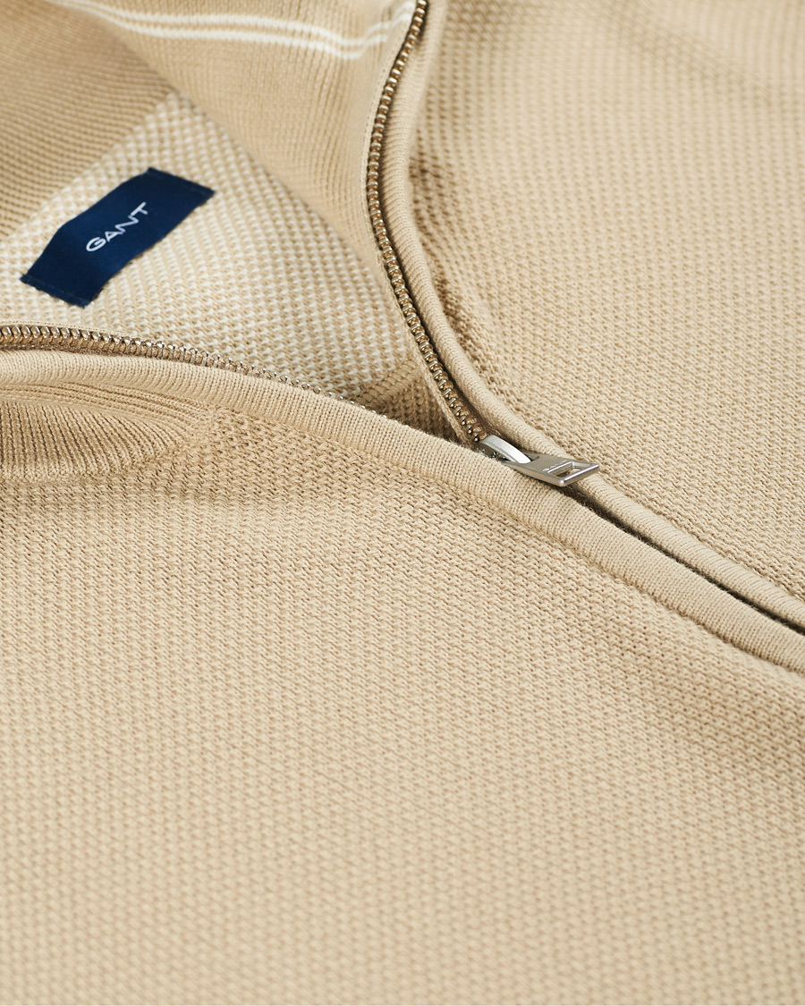 Men | Sweaters & Knitwear | GANT | Cotton Pique Half-Zip Sweater Dry Sand