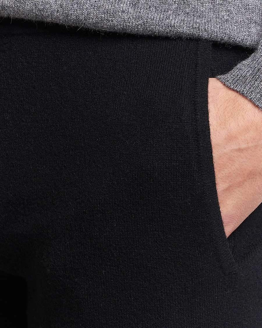 Men | Trousers | People's Republic of Cashmere | Cashmere Sweatpants Black
