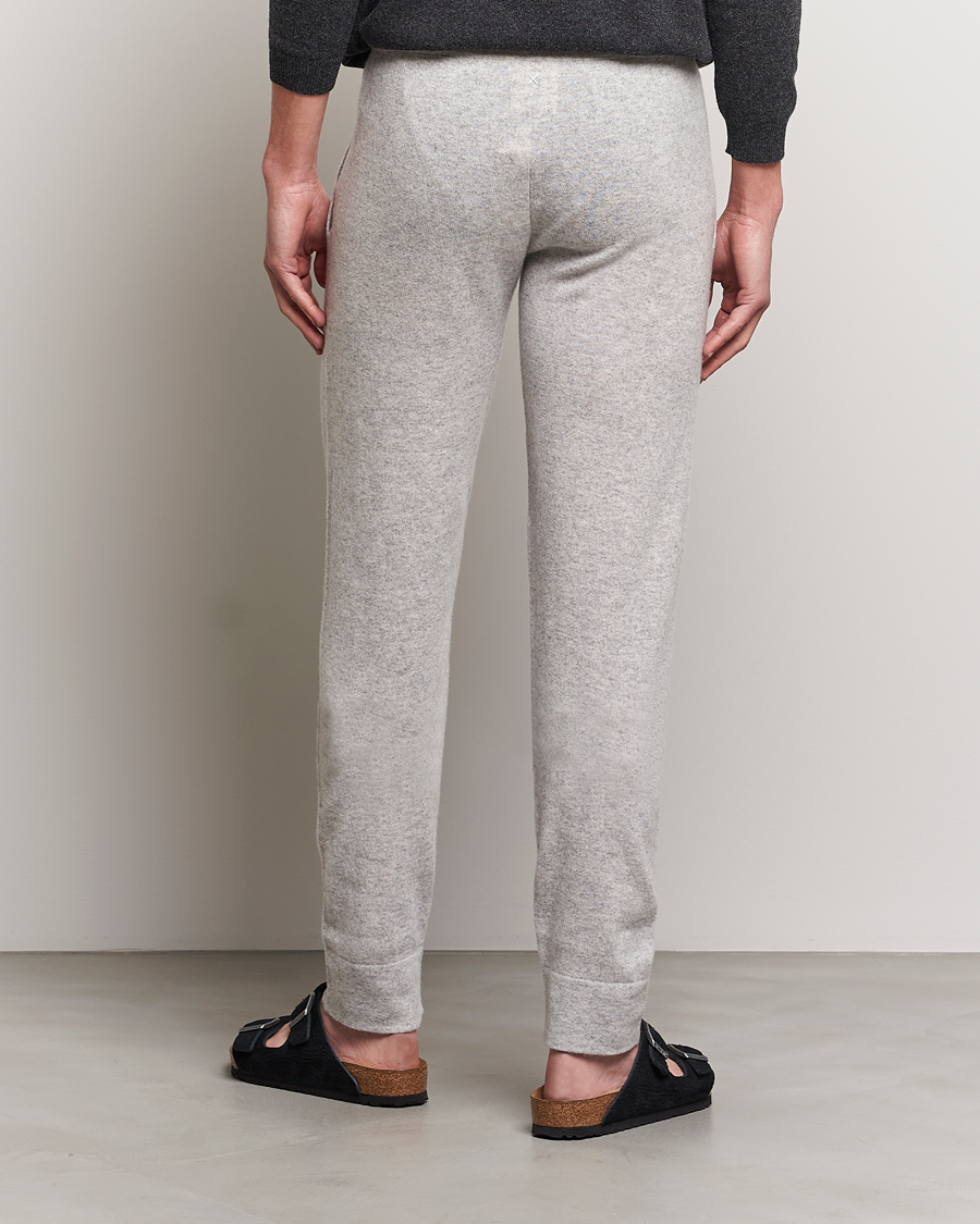 Men | Trousers | People's Republic of Cashmere | Cashmere Sweatpants Ash Grey