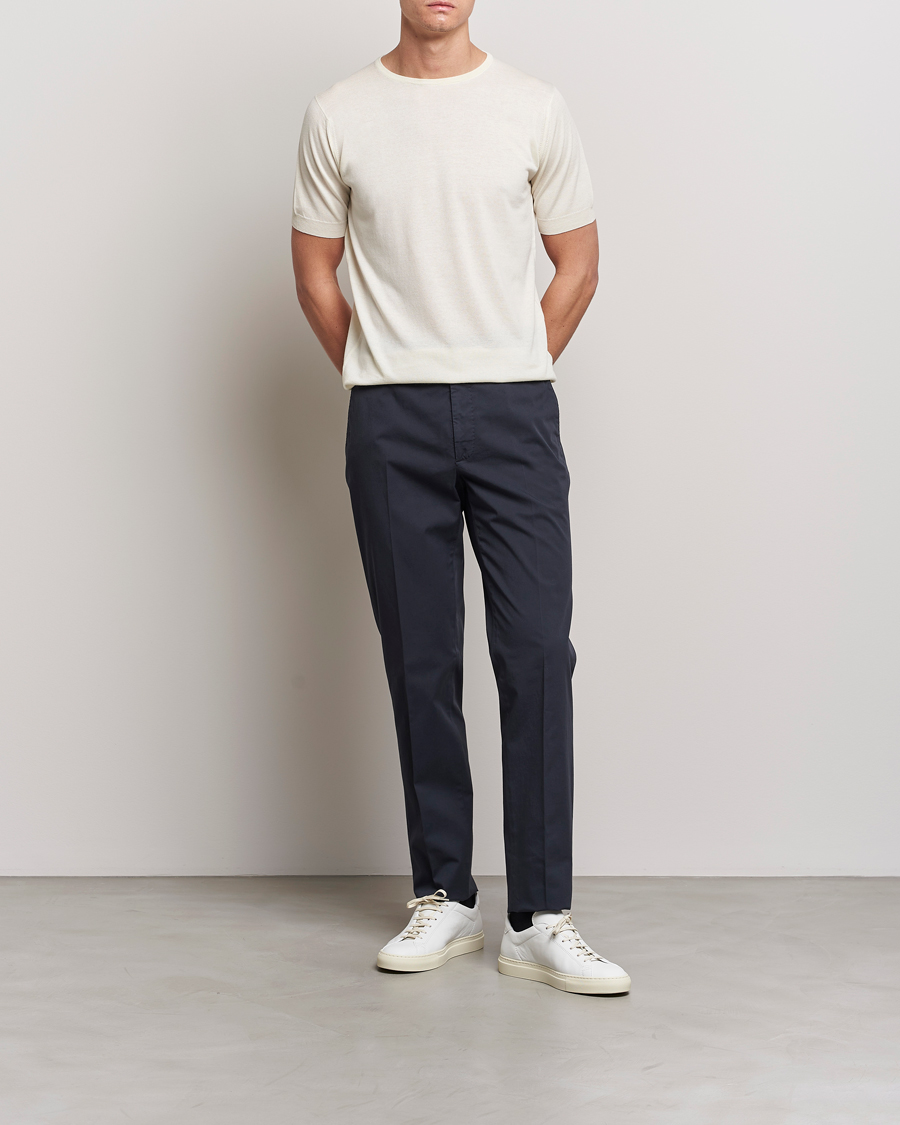 Men | T-Shirts | John Smedley | Belden Wool/Cotton T-Shirt Latte