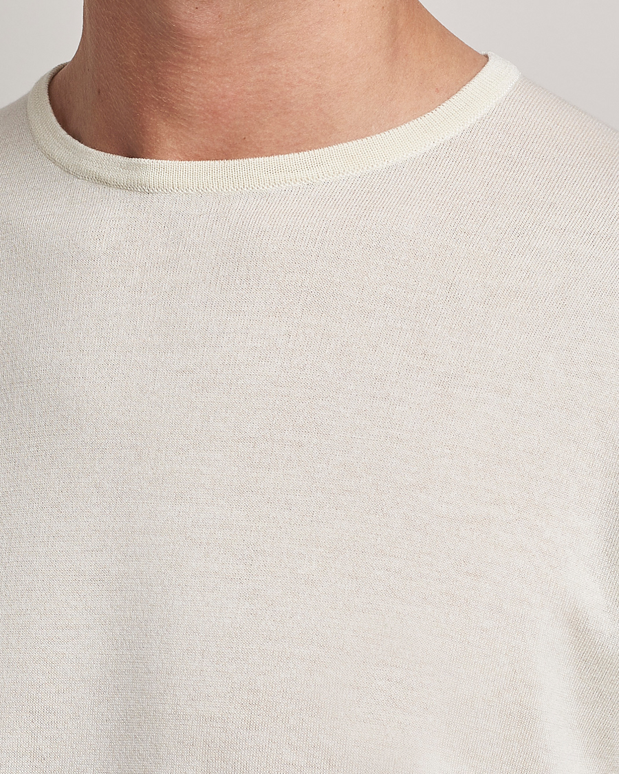 Men | T-Shirts | John Smedley | Belden Wool/Cotton T-Shirt Latte