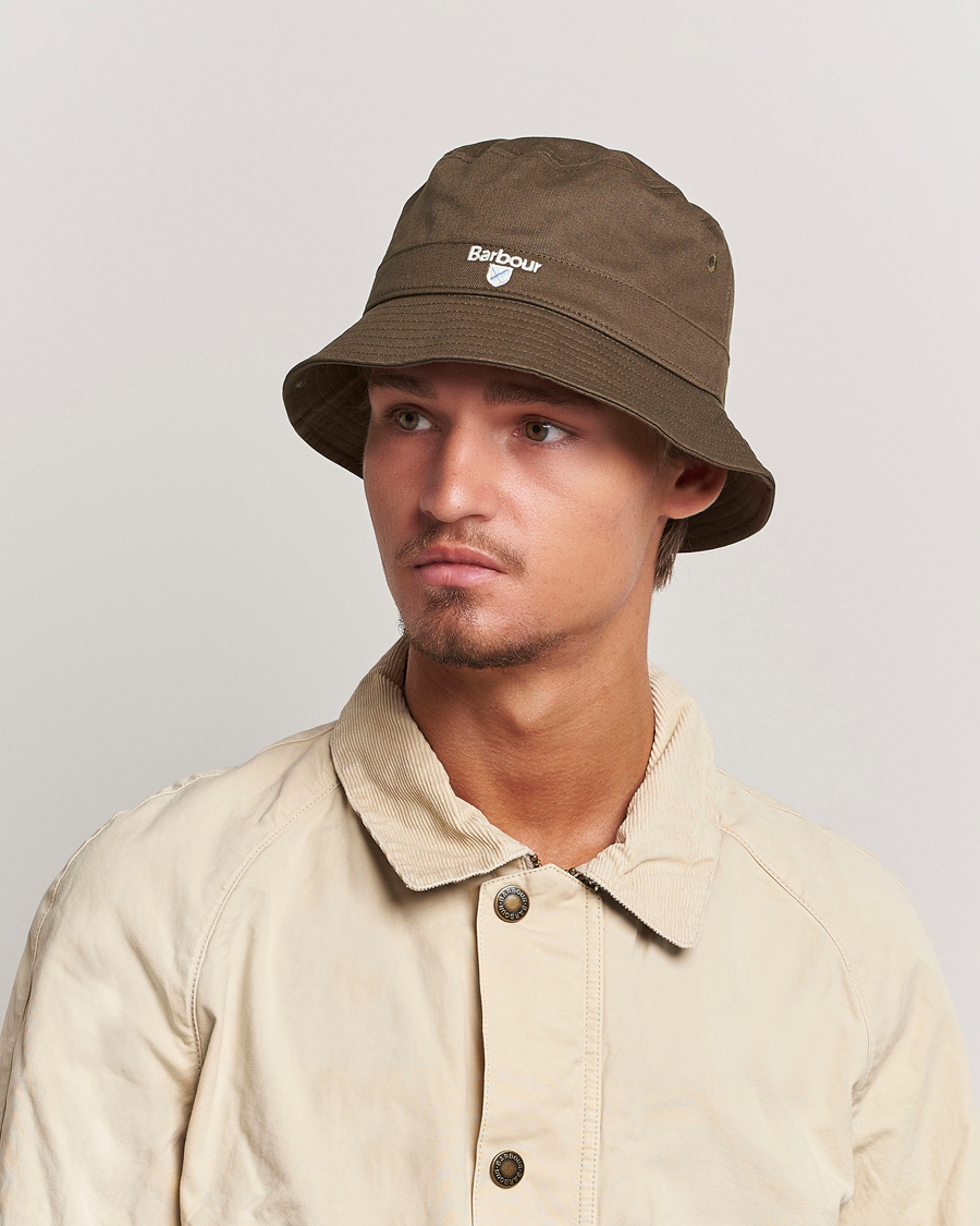Herr | Lojalitetserbjudande | Barbour Lifestyle | Cascade Bucket Hat Olive