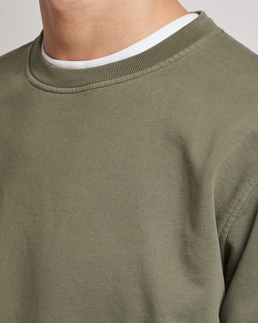 Men | Sweaters & Knitwear | Colorful Standard | Classic Organic Crew Neck Sweat Dusty Olive