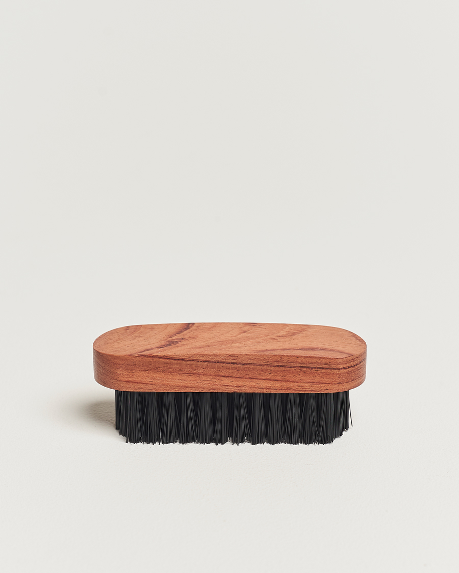 Men | Garment Care | Saphir Medaille d'Or | Suede Brush Brass Black