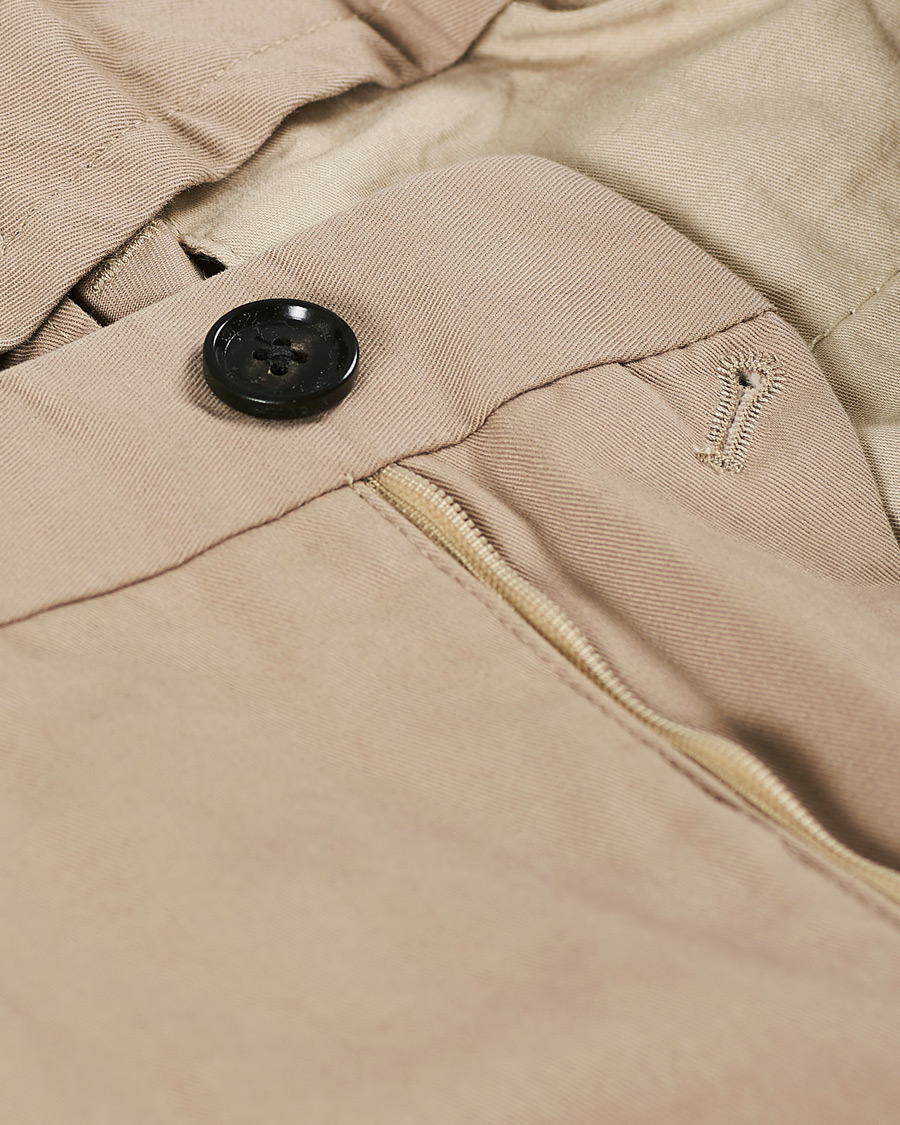 Men | Trousers | Filippa K | William Cotton Trousers  Desert Taupe