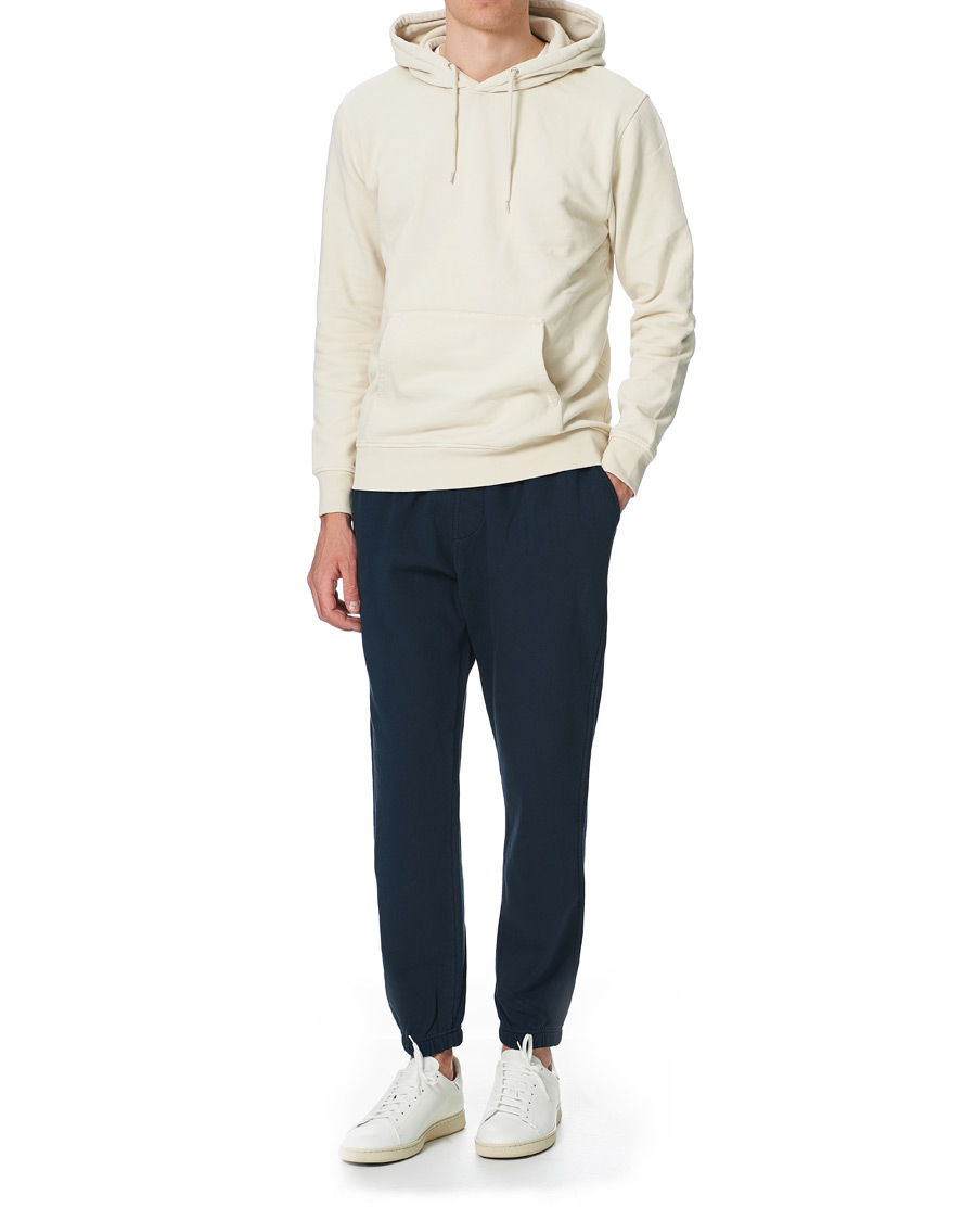 Men | Trousers | Colorful Standard | Classic Organic Sweatpants Navy Blue