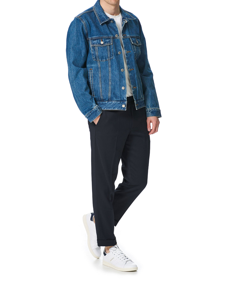 stan smith white and navy