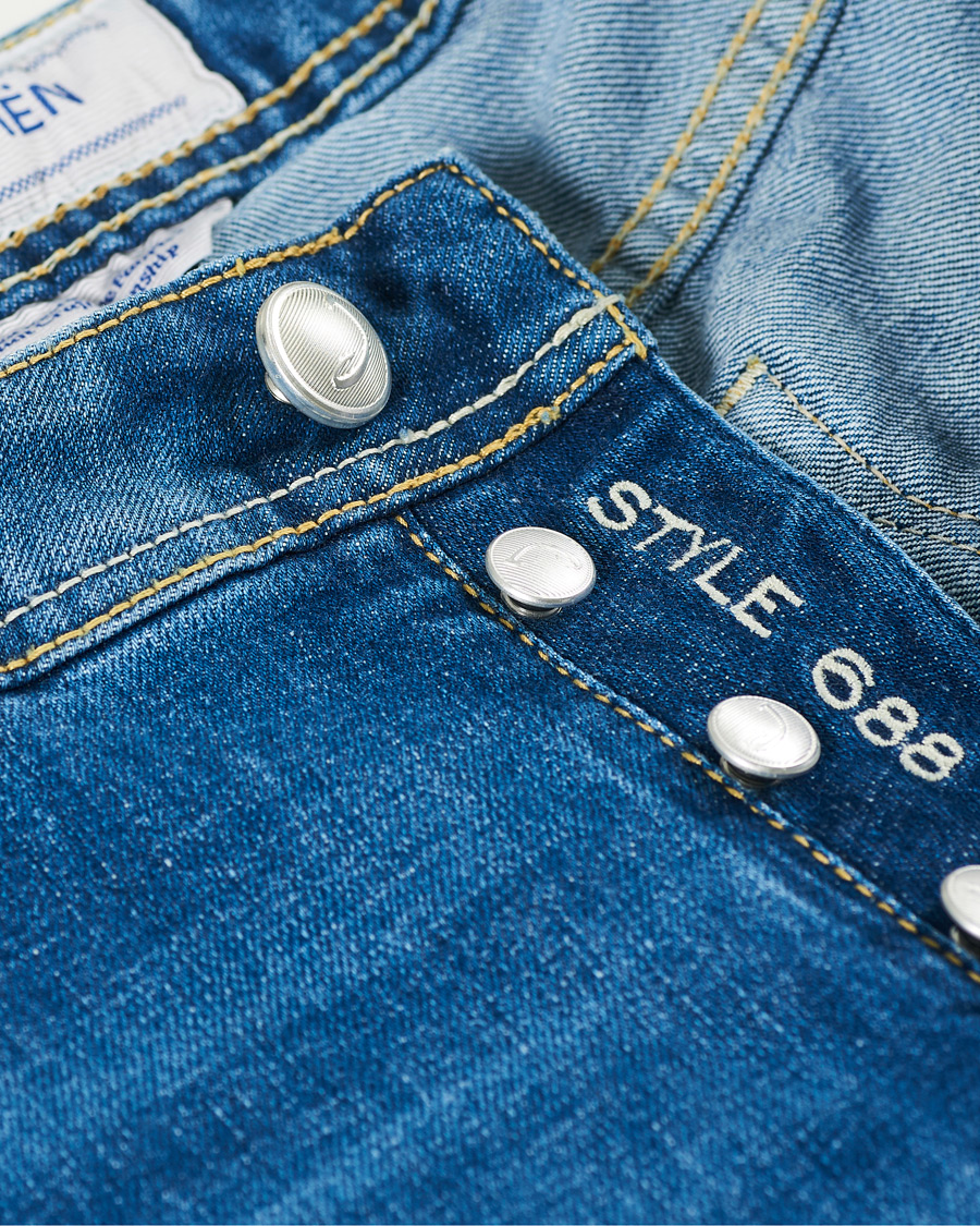 Men | Jeans | Jacob Cohën | 688 Slim Fit Jeans Light Blue