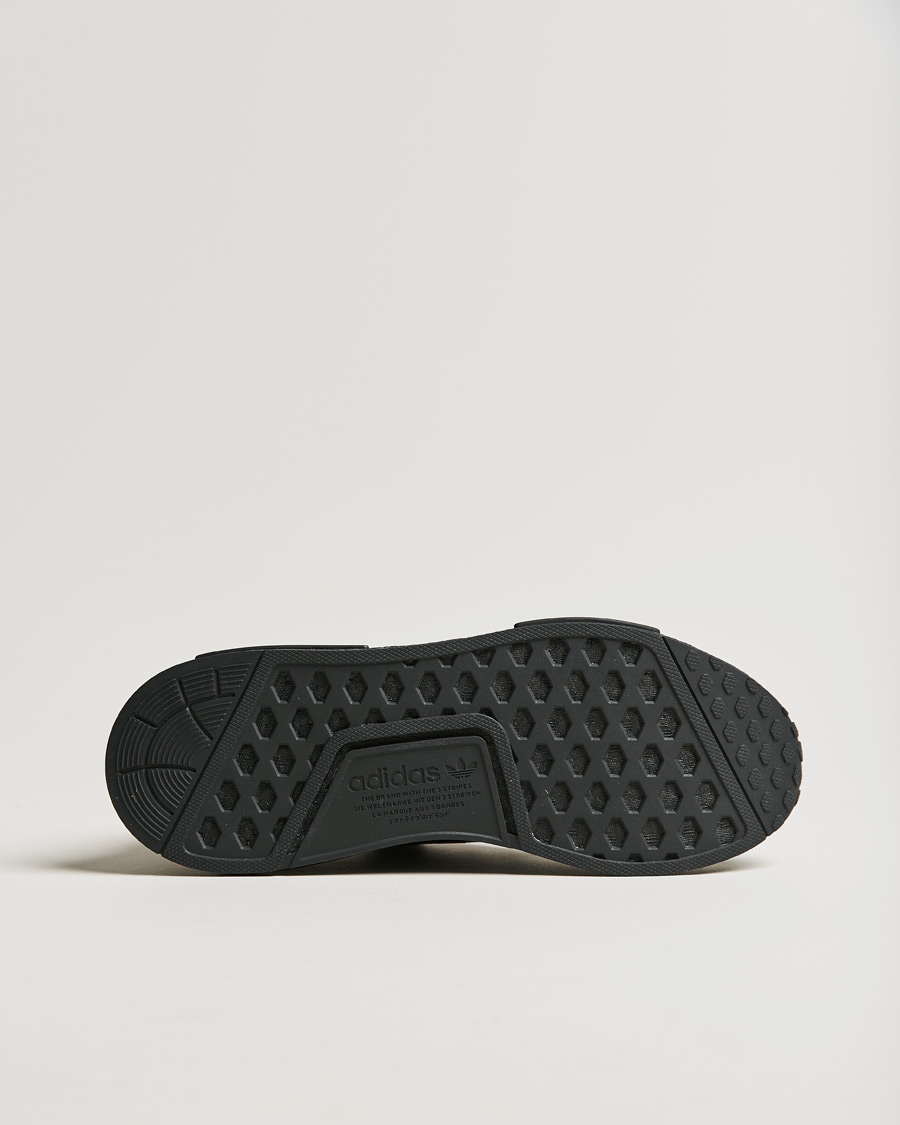 Men |  | adidas Originals | NMD_R1 Sneaker Black
