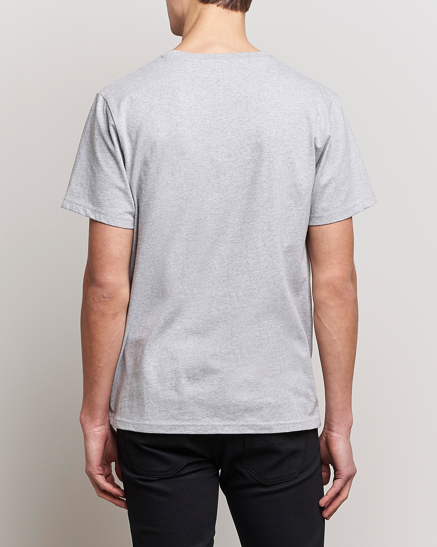 Men | T-Shirts | Nudie Jeans | Roy Logo Crew Neck Tee Grey melange
