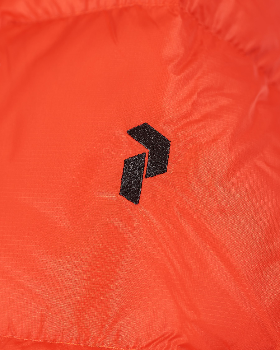 Men | Coats & Jackets | Peak Performance | Frost Down Hooded Jacket Racing Red