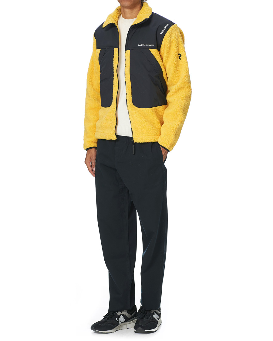 Men | Coats & Jackets | Peak Performance | Vipe 95 Pile Jacket Trek Yellow