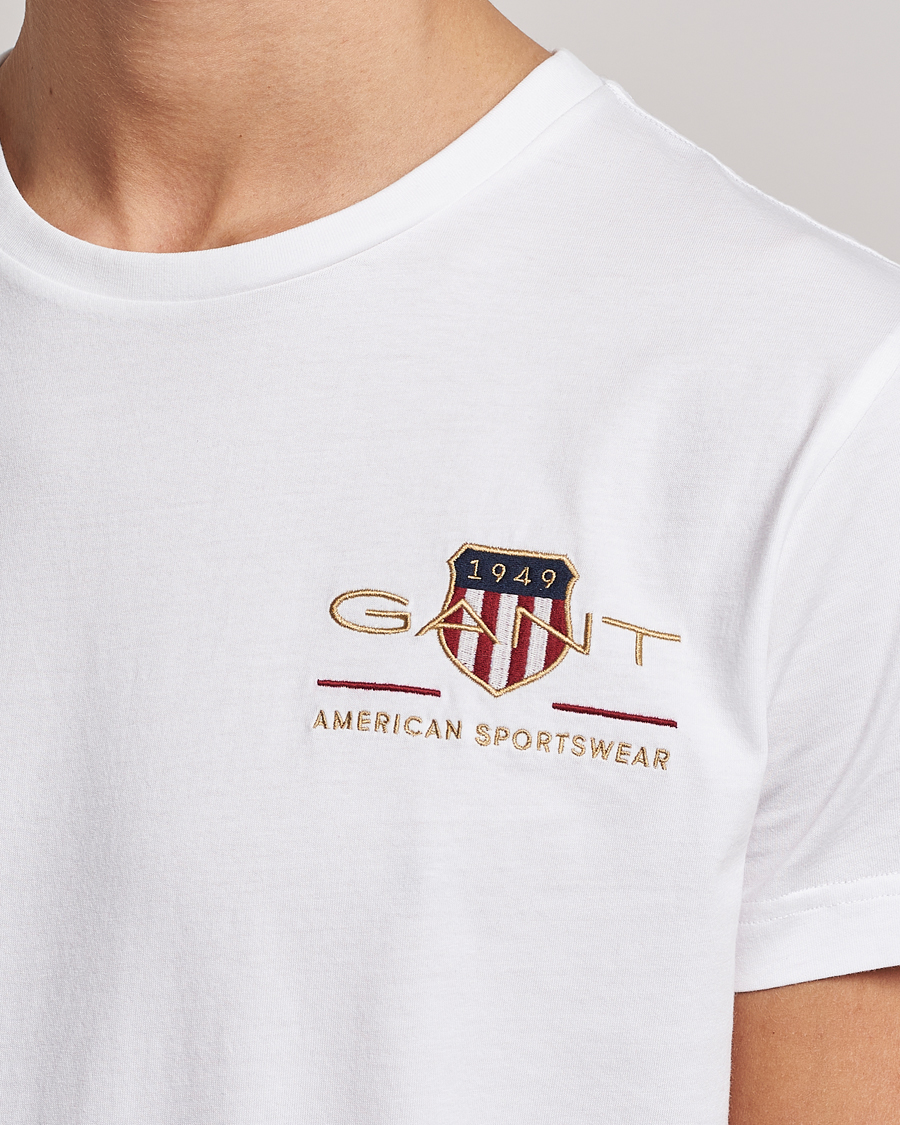 Men | T-Shirts | GANT | Archive Shield Logo Crew Neck Tee White
