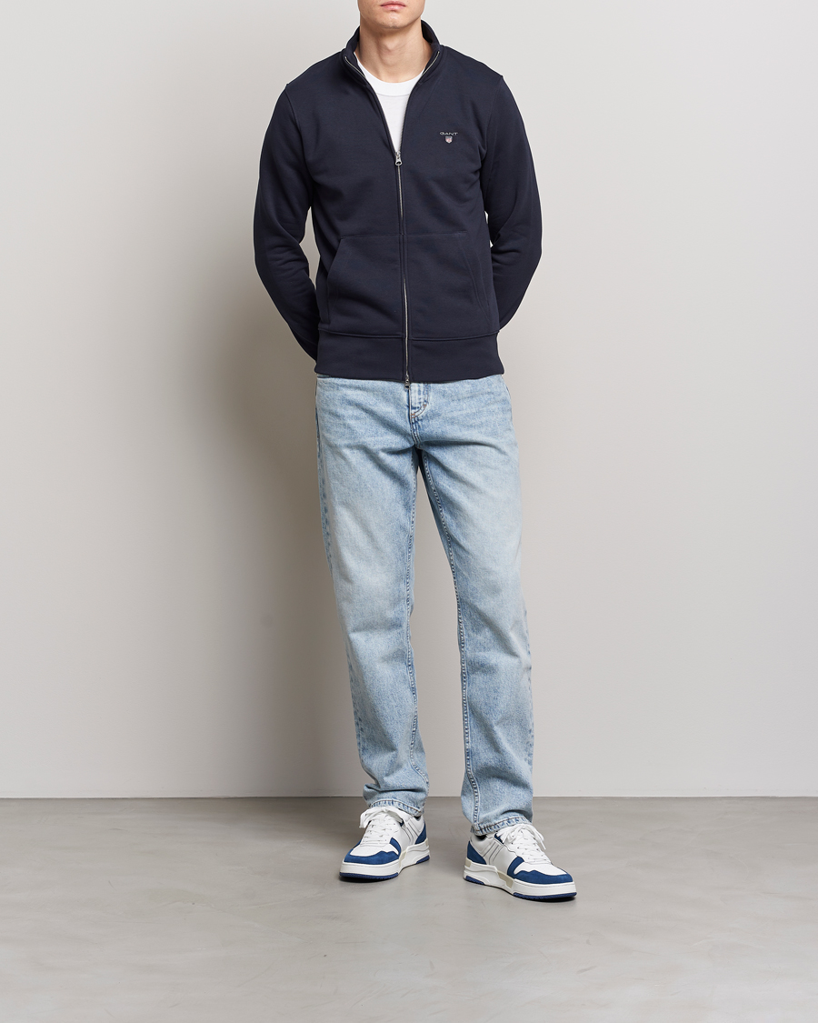 Men | Sweaters & Knitwear | GANT | Original Shield Logo Full-Zip Sweater Evening Blue