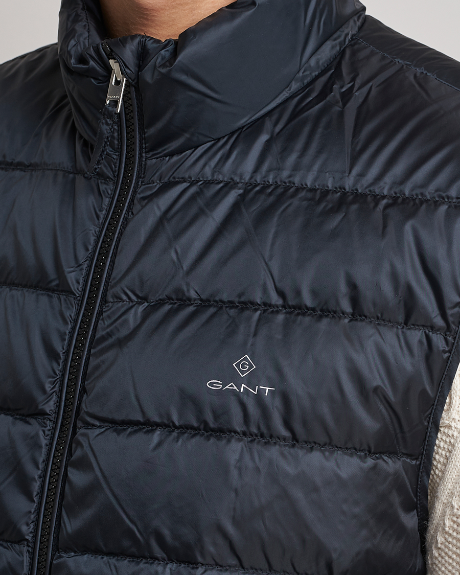 Men | Gilets | GANT | The Light Down Gilet Black