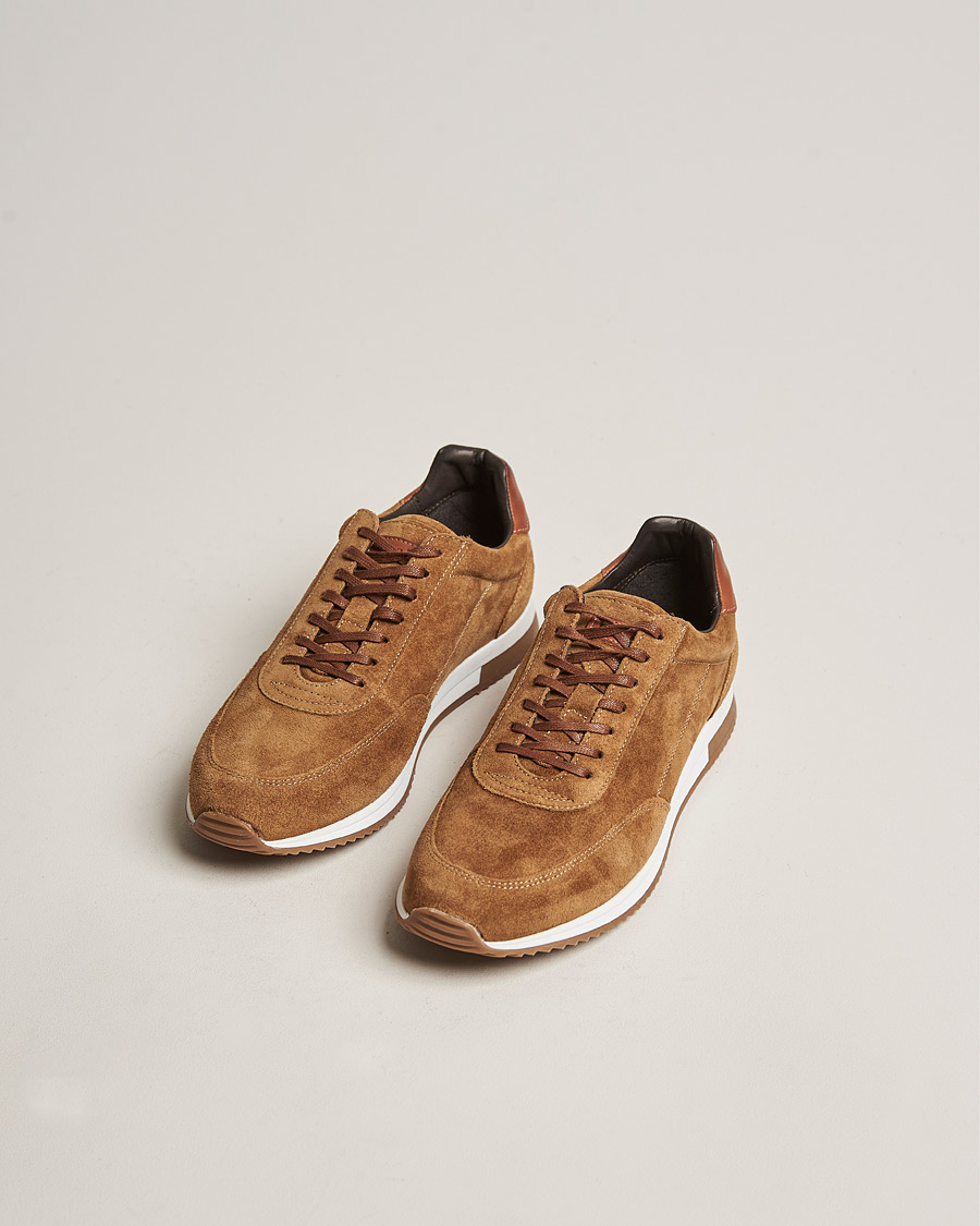 Men | Suede shoes | Design Loake | Bannister Running Sneaker Tan Suede