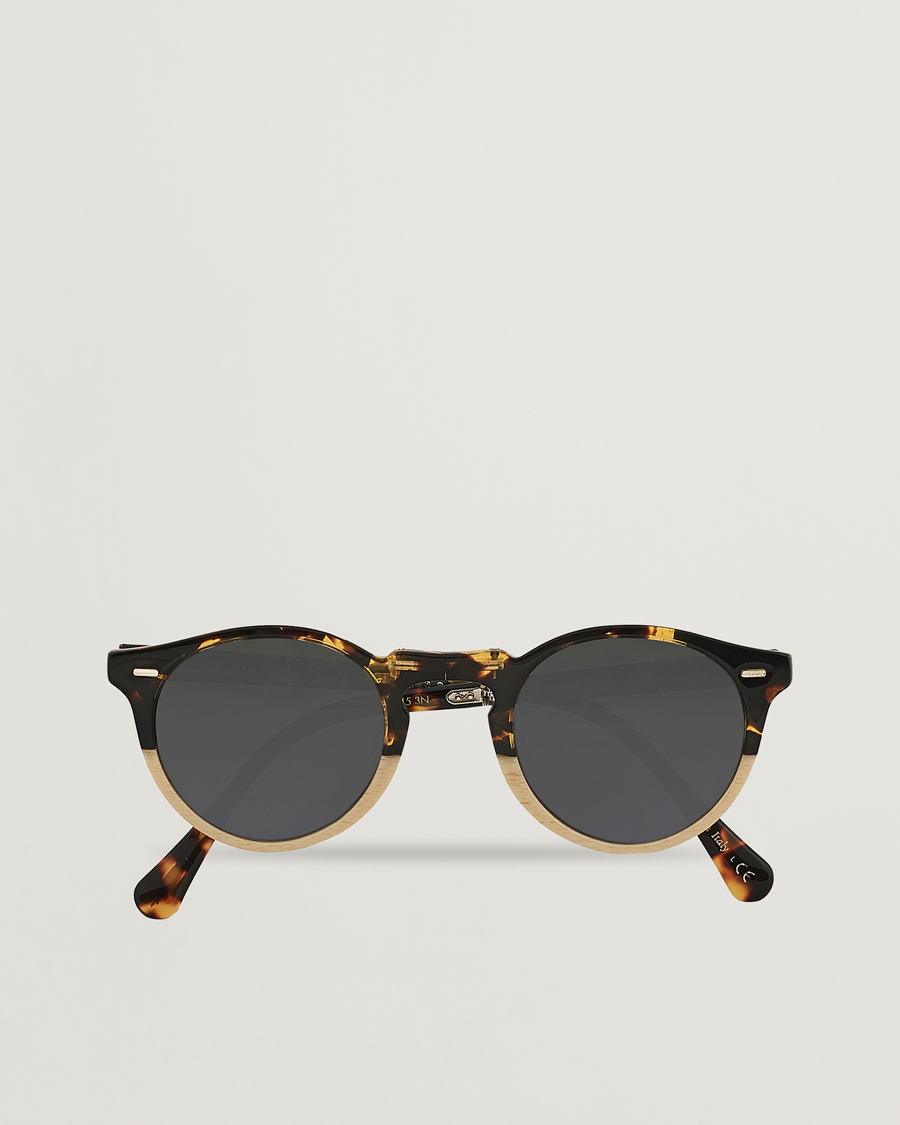 Men | Sunglasses | Oliver Peoples | Gregory Peck 1962 Folding Sunglasses Brown/Honey