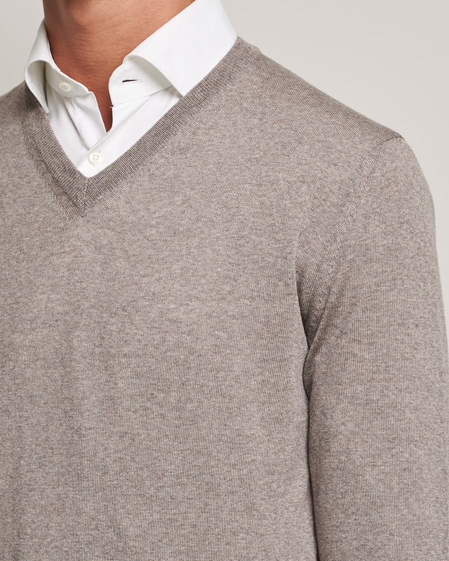 Men | Sweaters & Knitwear | Canali | Merino Wool V-Neck Taupe