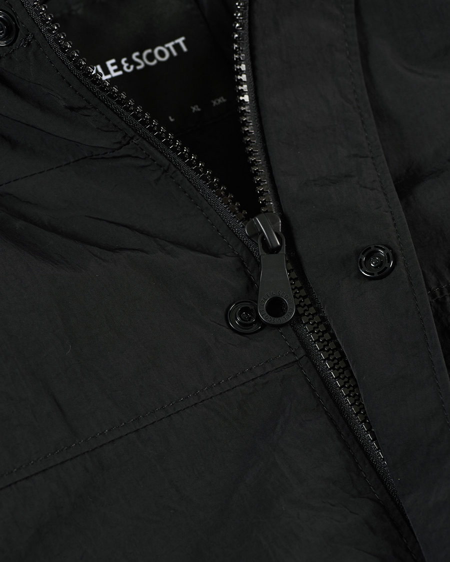Men | Coats & Jackets | Lyle & Scott | Hooded Pocket Jacket Black