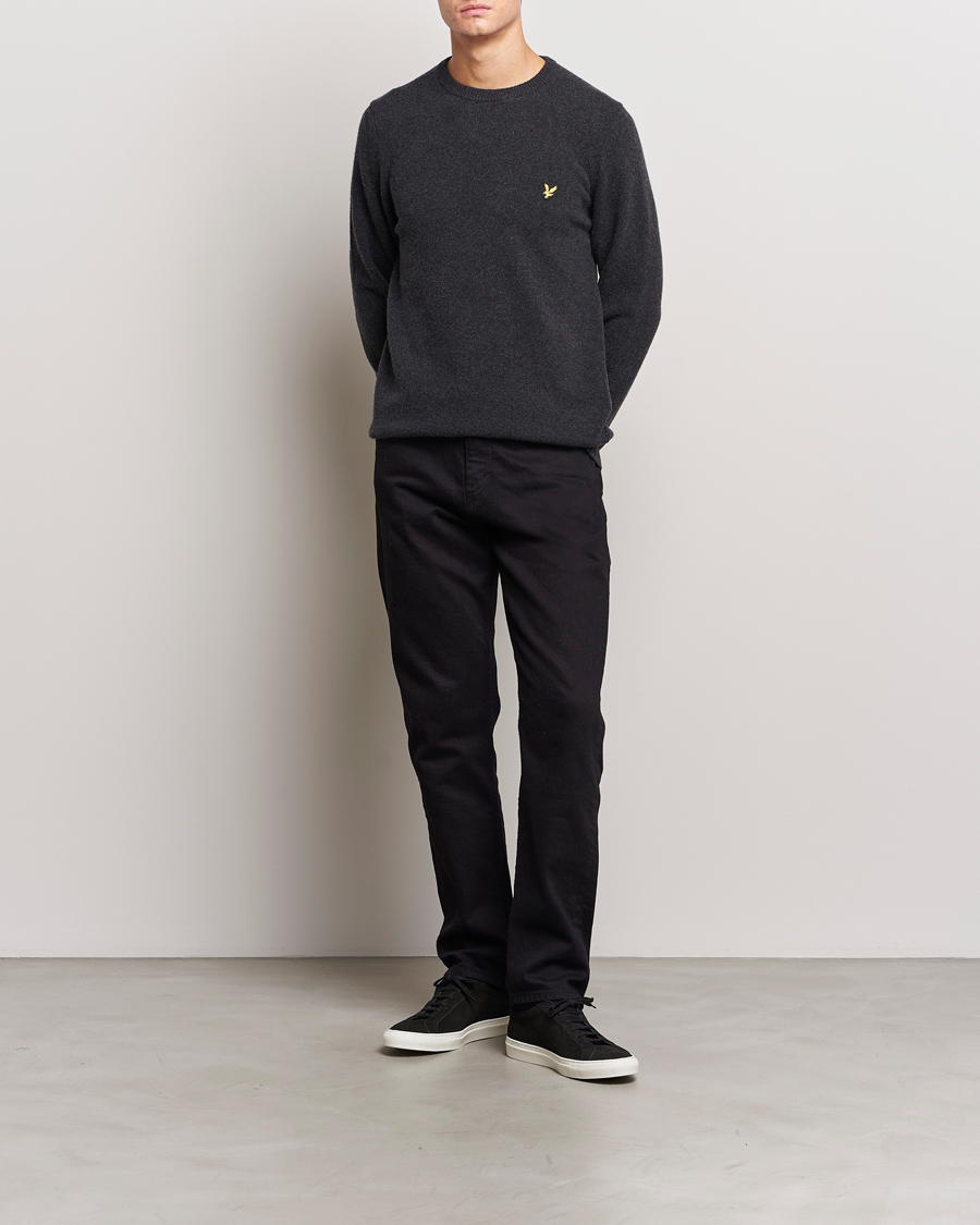 Men | Sweaters & Knitwear | Lyle & Scott | Lambswool Crew Neck Pullover Charcoal Marl