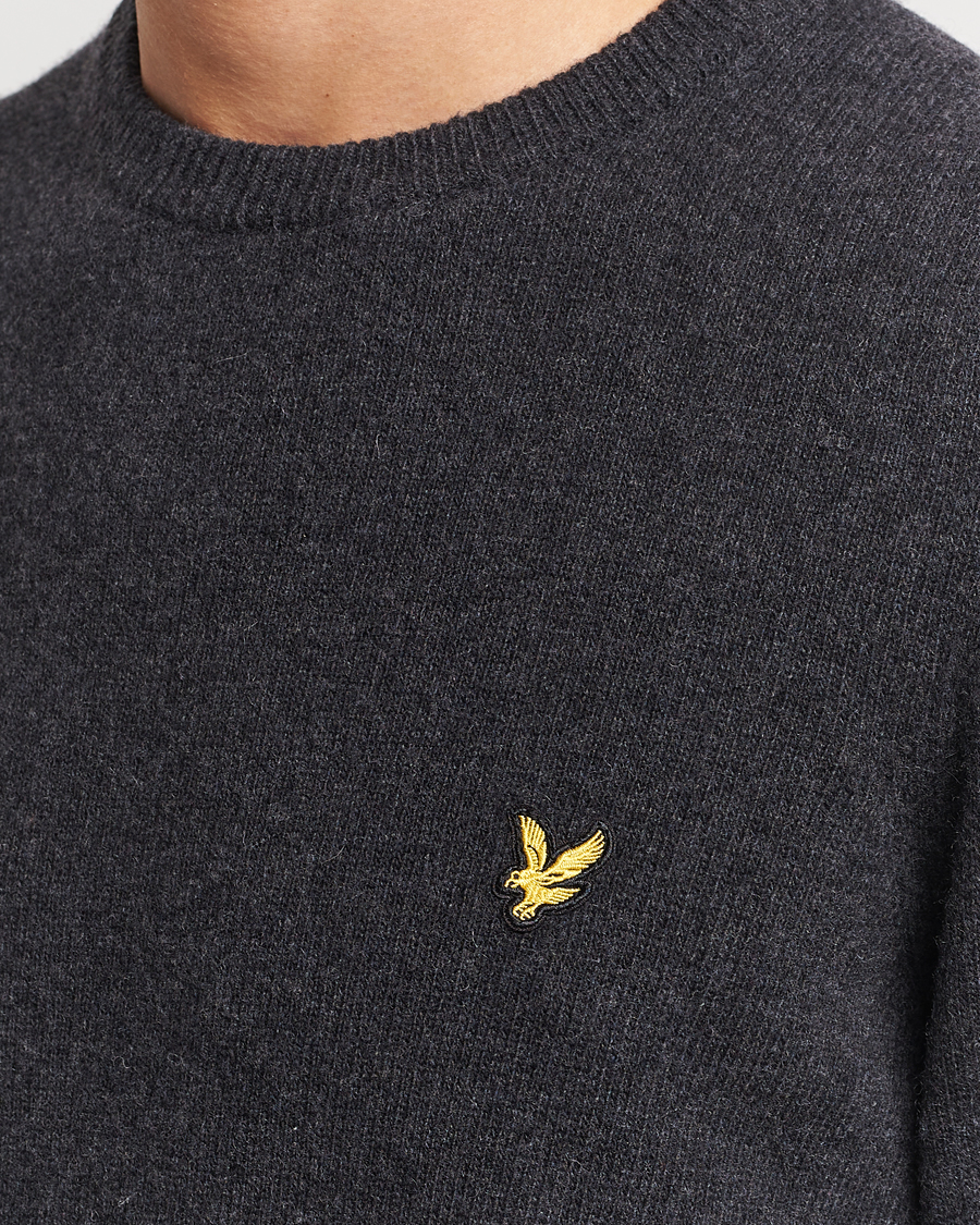 Men | Sweaters & Knitwear | Lyle & Scott | Lambswool Crew Neck Pullover Charcoal Marl