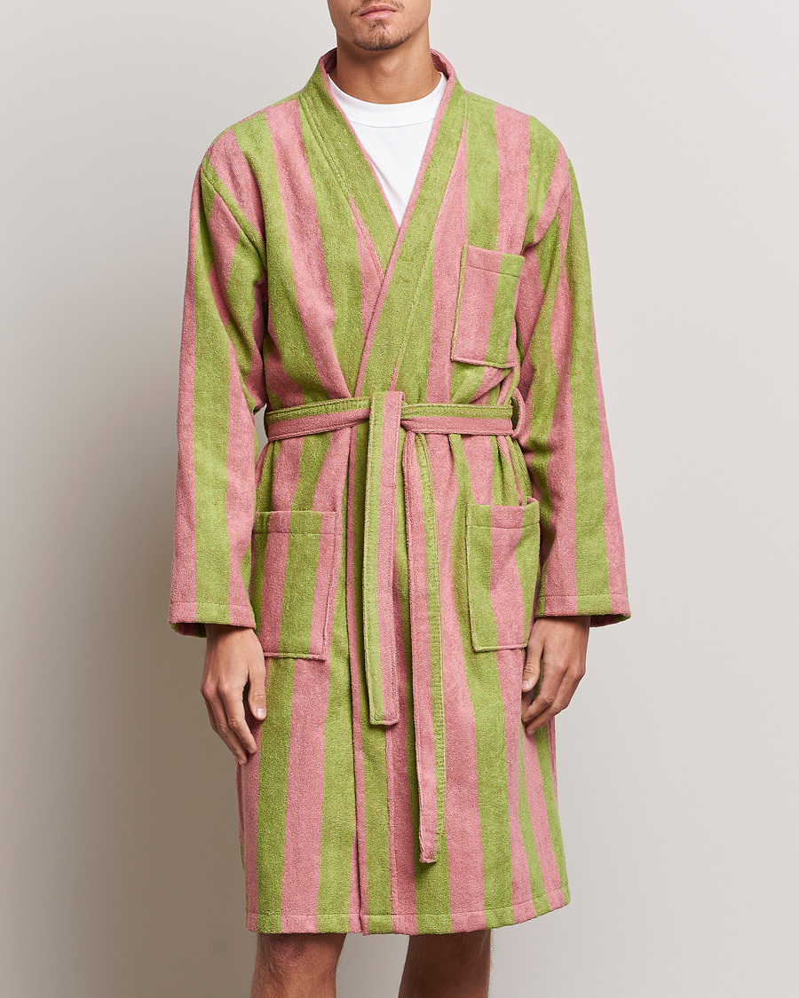 Men | Pyjamas & Robes | OAS | Terry Robe Berry