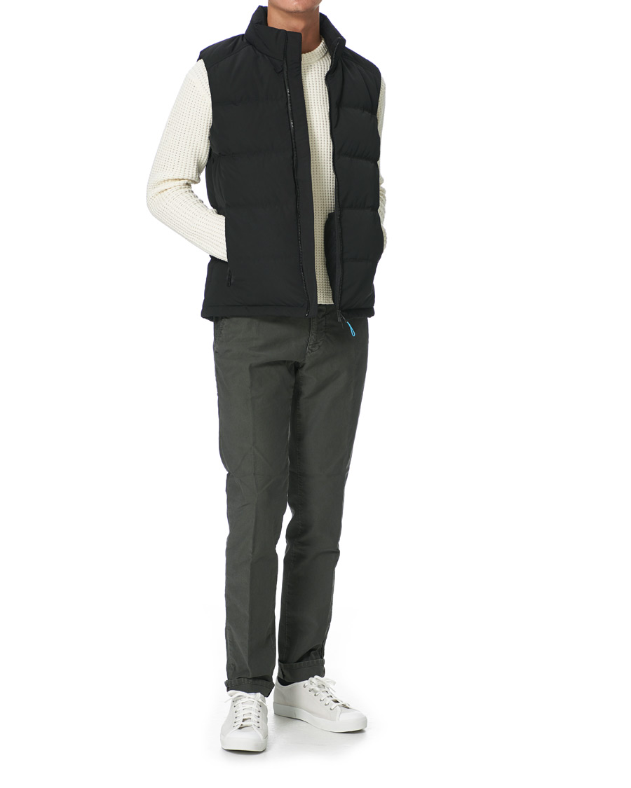 Men | Coats & Jackets | Orlebar Brown | Sommers Down Vest Black