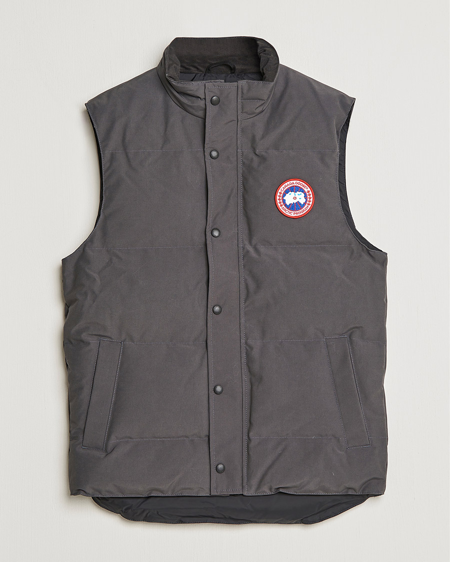 Men | Coats & Jackets | Canada Goose | Garson Vest Graphite