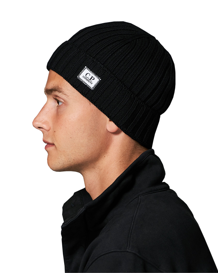 Men | C.P. Company Knitted Merino Logo Beanie Black | C.P. Company | Knitted Merino Logo Beanie Black