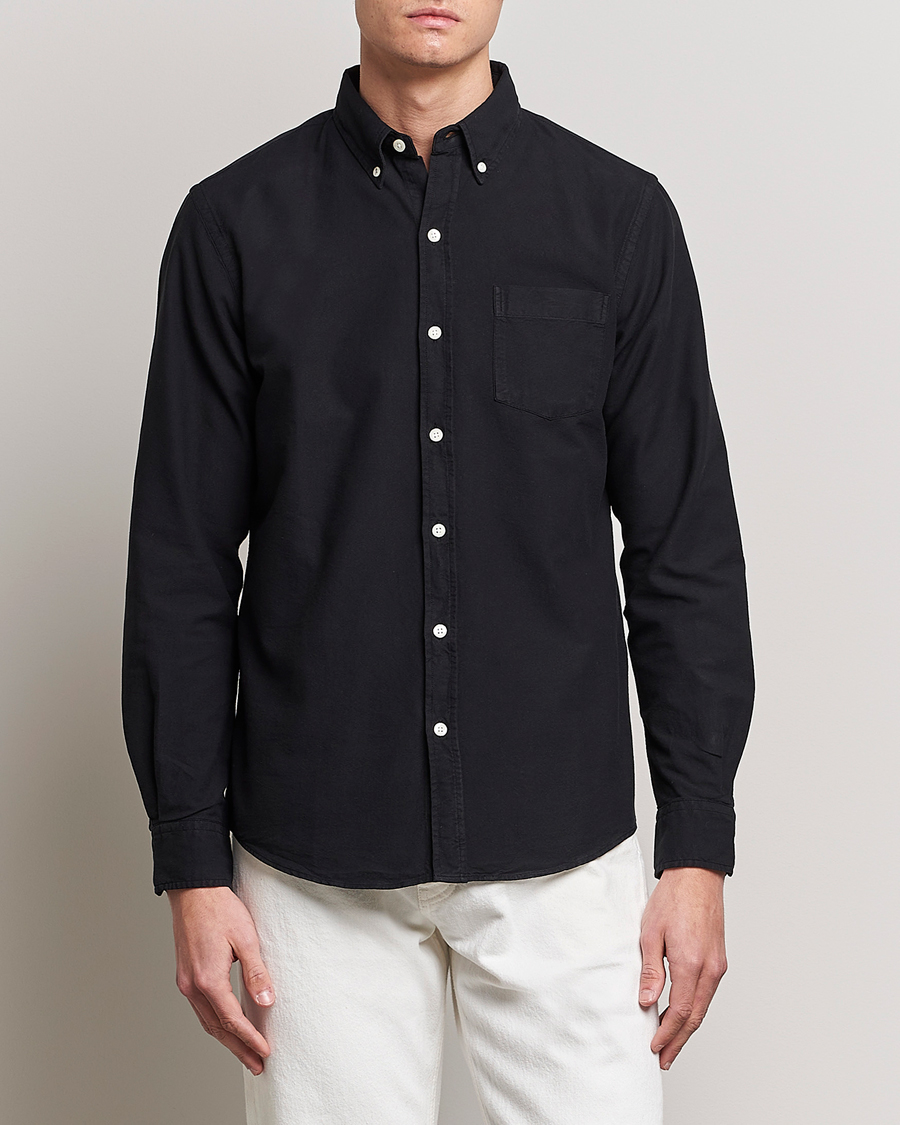 Men |  | Colorful Standard | Classic Organic Oxford Button Down Shirt Deep Black