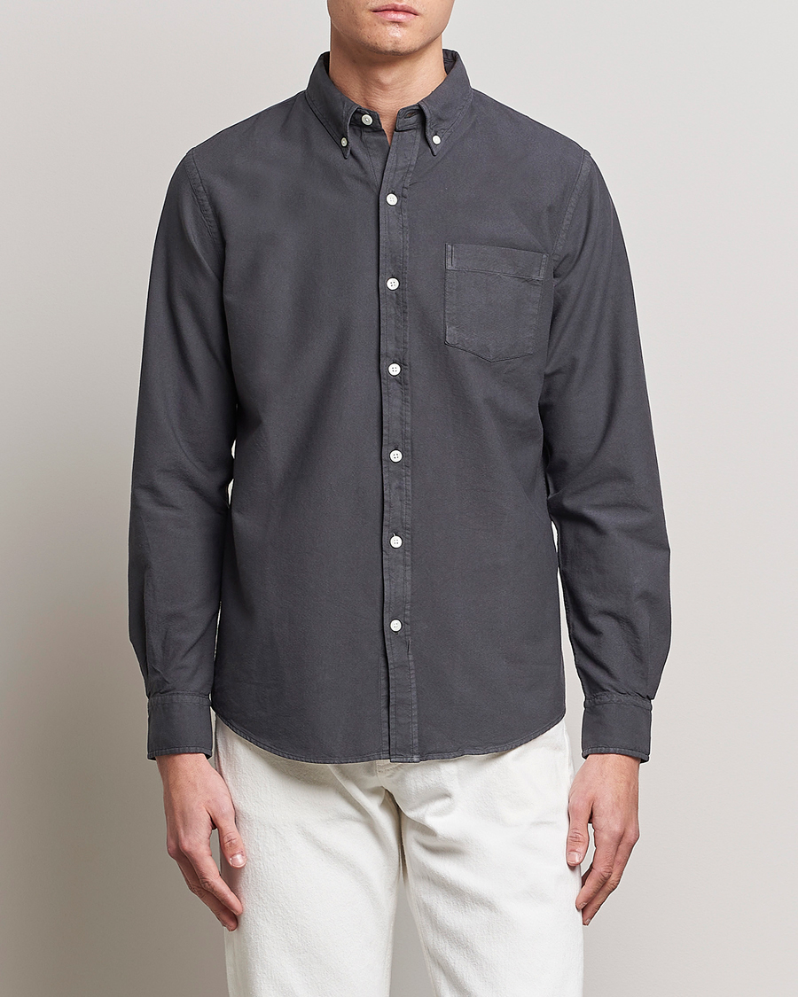 Men | Wardrobe Basics | Colorful Standard | Classic Organic Oxford Button Down Shirt Lava Grey