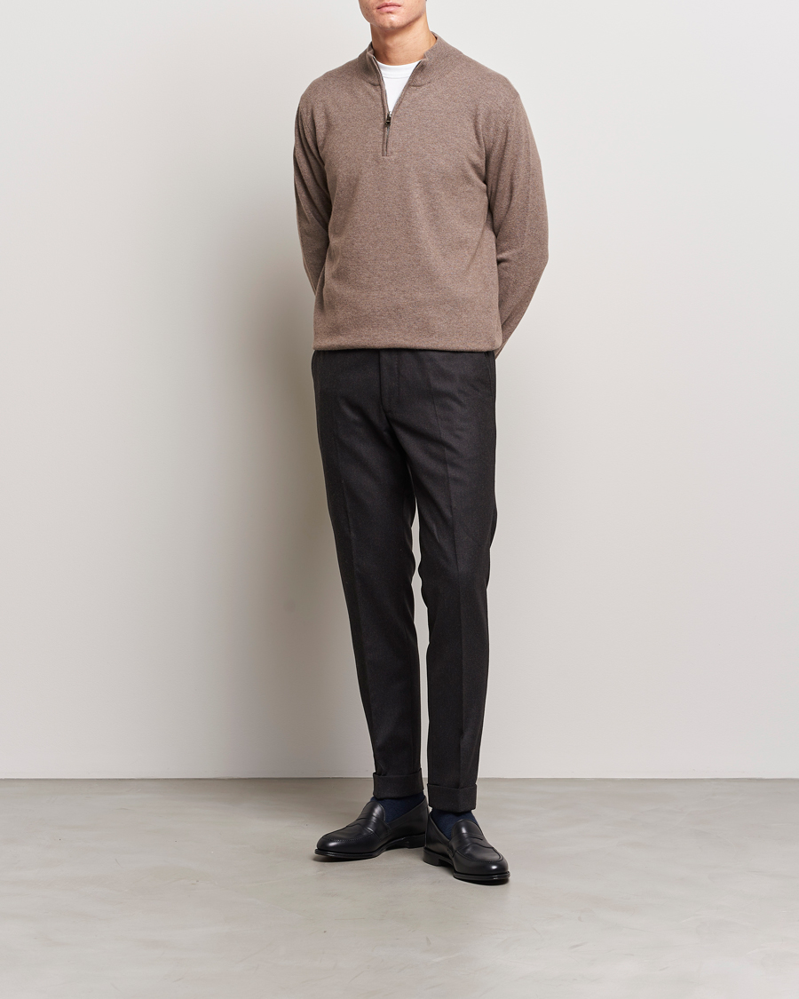 Men | Trousers | Oscar Jacobson | Denz Turn Up Flannel Trousers Brown