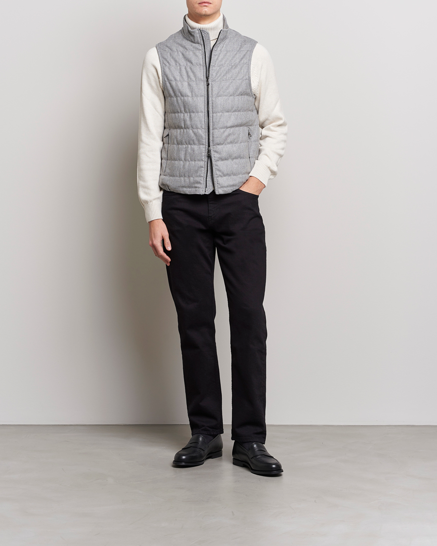 Men | Gilets | Oscar Jacobson | Liner EVO Flannel Waistcoat Light Grey
