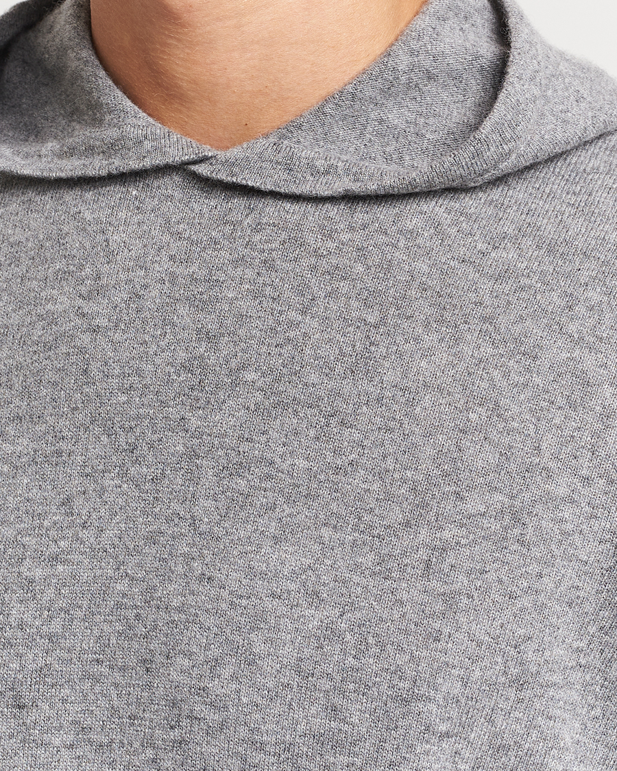 Men | Sweaters & Knitwear | Oscar Jacobson | Pascal Wool/Cashmere Hoodie Light Grey