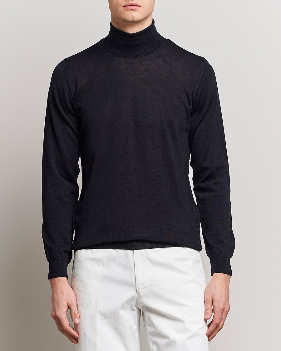 Men | Sweaters & Knitwear | Oscar Jacobson | Cole Extra Fine Merino Rollneck Navy