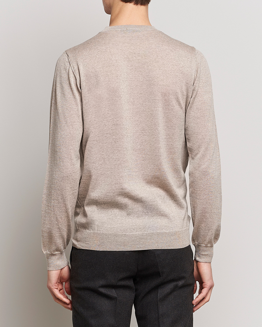 Men | Sweaters & Knitwear | Oscar Jacobson | Custer Extra Fine Merino Crew Neck Beige