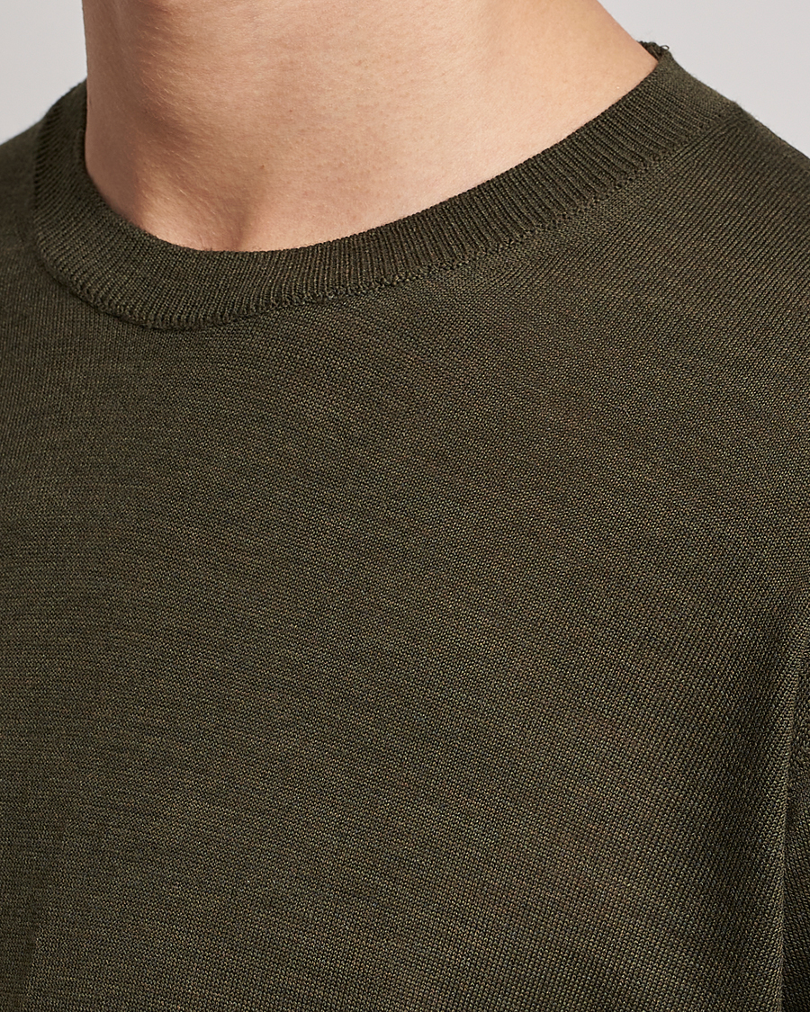 Men | Sweaters & Knitwear | Oscar Jacobson | Custer Extra Fine Merino Crew Neck Green