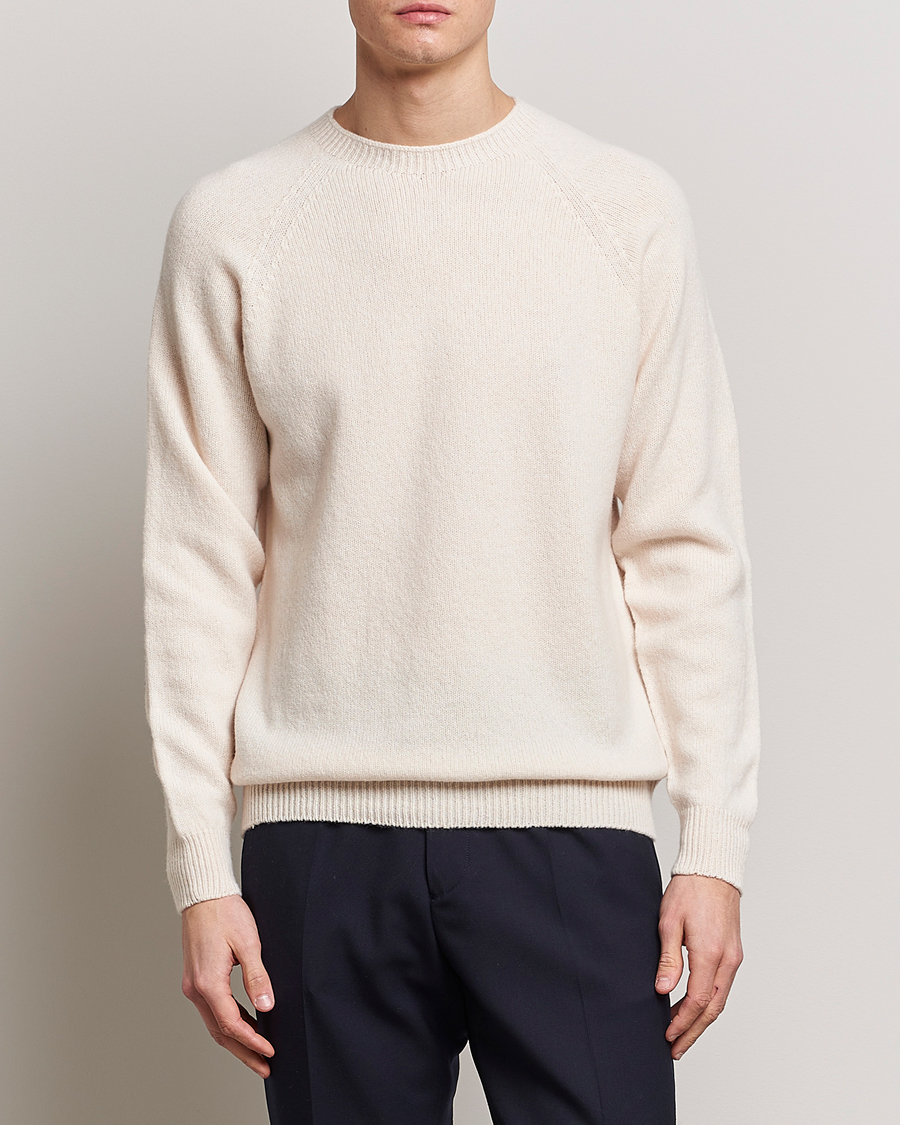 Men | Sweaters & Knitwear | Sunspel | Lambswool Crew Neck Ecru